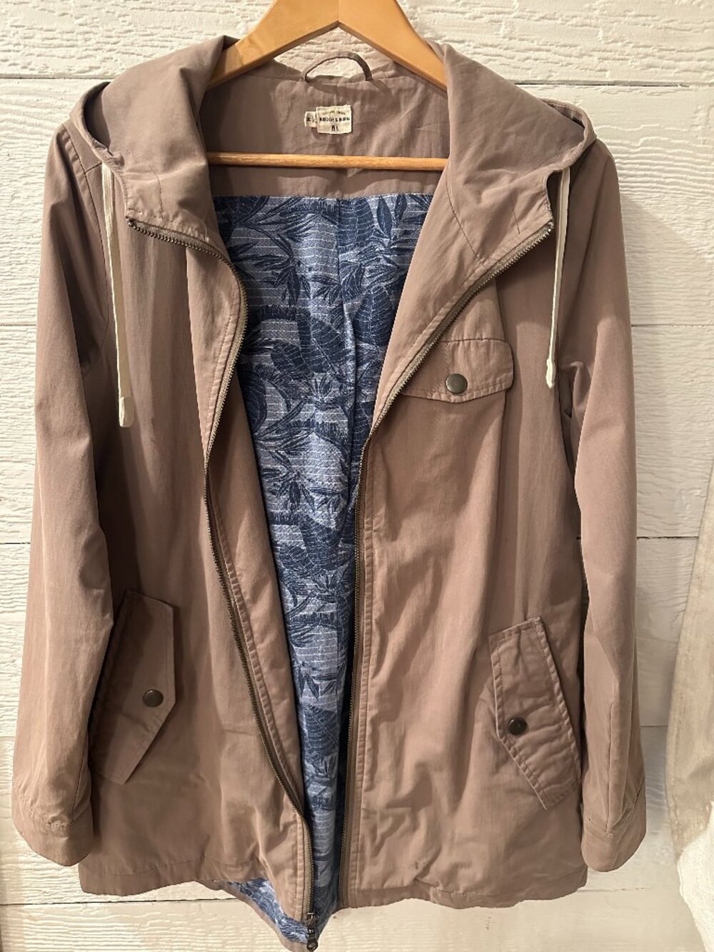 Bridge & Burn Taupe Hooded Utility Jacket 70% Cotton Blue Botanical Lining